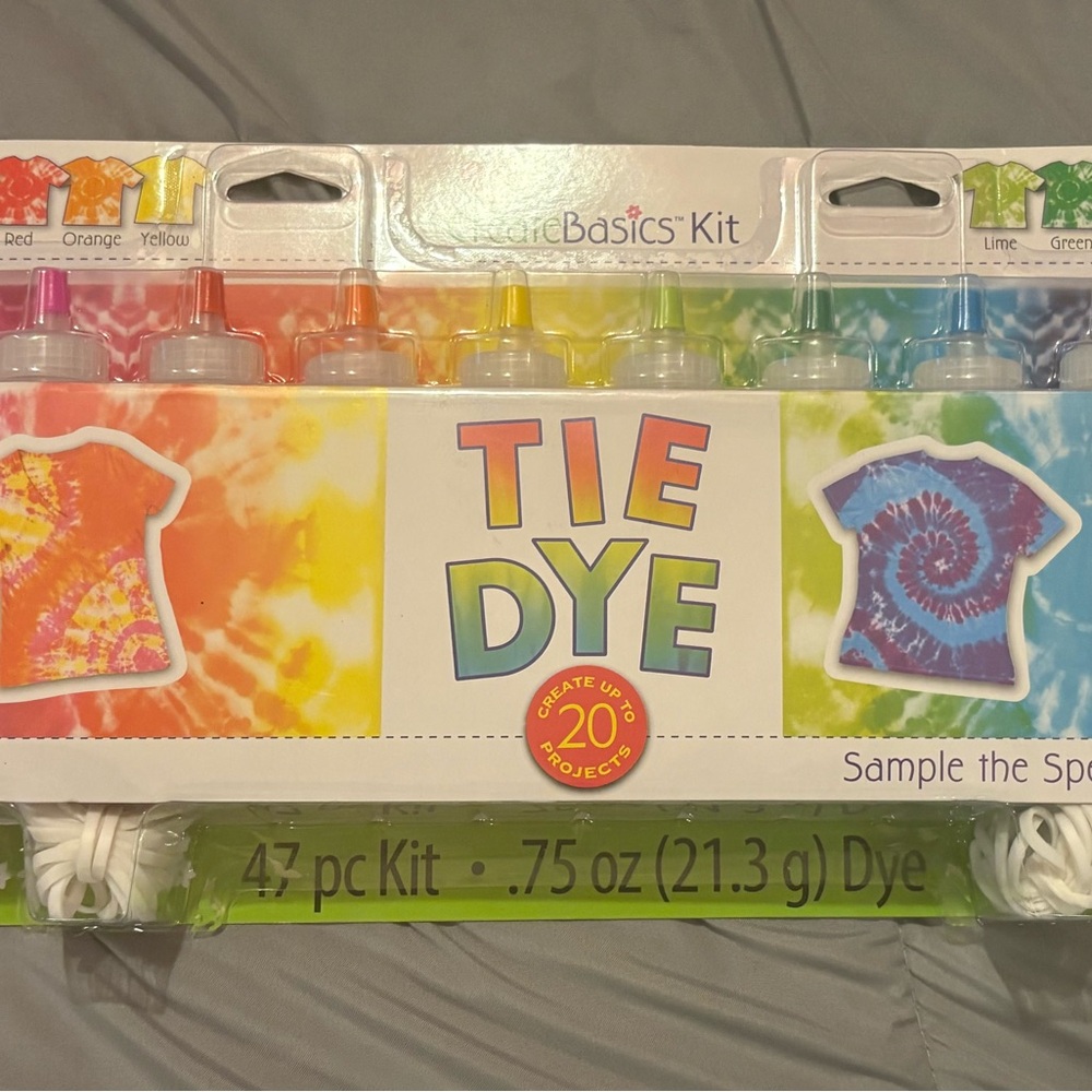 Target Create Basics Tie Dye Kit - Multicolor - Picture 2 of 6